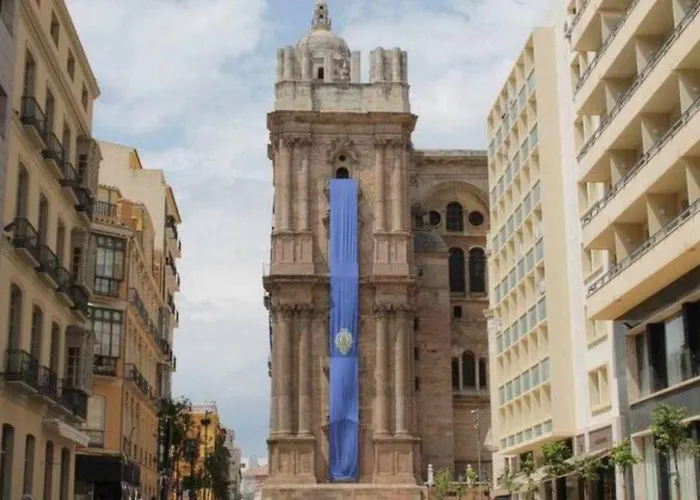 شقة Spacious Near The Cathedral مالقة