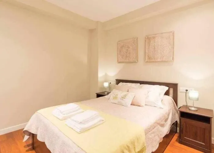 Spacious Near The Cathedral *